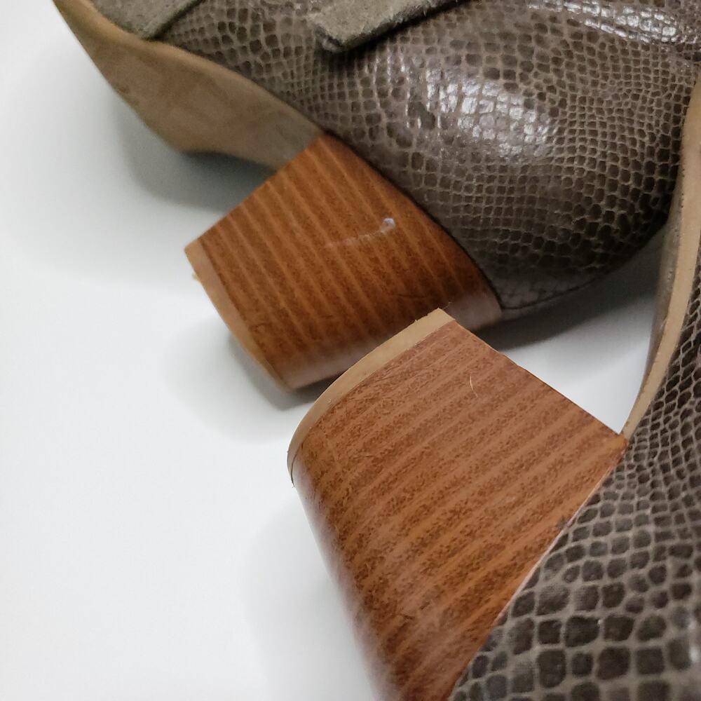 Vionic Upright Anne Ankle Boots Suede Comfort Snakeskin Embossed Women 6.5 - Picture 8 of 11